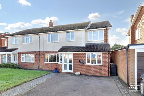 4 bedroom semi-detached house for sale, High Grange, Lichfield WS13