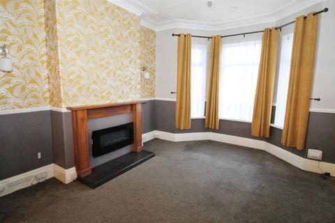 3 bedroom terraced house for sale, Westminster Avenue, Hull