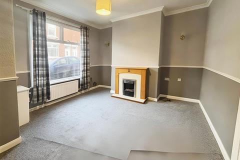 2 bedroom terraced house for sale, Sandringham Road, Crook