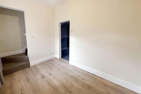 2 bedroom terraced house for sale, Sandringham Road, Crook