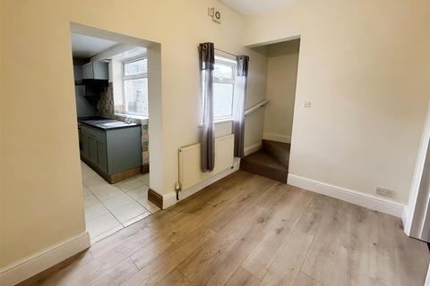 2 bedroom terraced house for sale, Sandringham Road, Crook