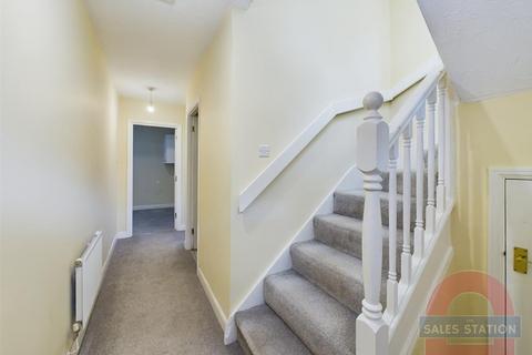 3 bedroom terraced house for sale, Seager Drive, Cardiff, CF11