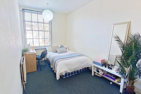 1 bedroom flat to rent, North Sherwood Street, Nottingham NG1