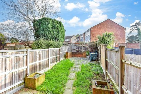 2 bedroom terraced house for sale, Hewitt Close, Gillingham, Kent