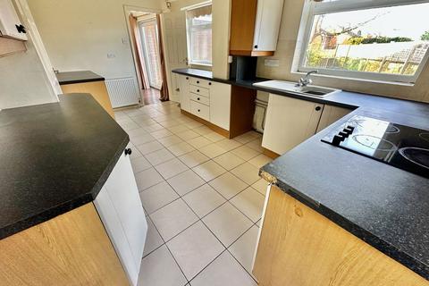 4 High Park Close, Dudley, DY3 1RB