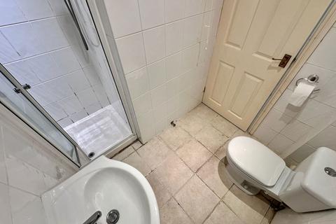 4 High Park Close, Dudley, DY3 1RB