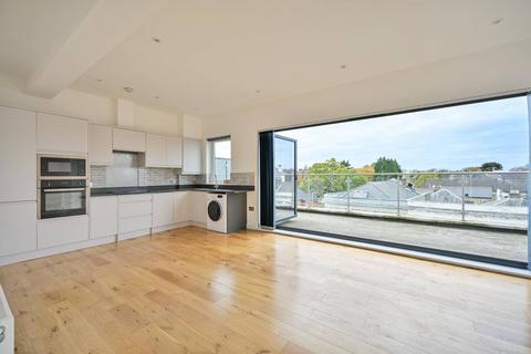 1 bedroom flat for sale, Ewell Road, Surbiton, KT6