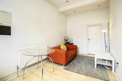 2 bedroom flat to rent, Belgrave Road, London SW1V