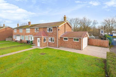 4 bedroom semi-detached house for sale, Bower Walk, Staplehurst, Tonbridge