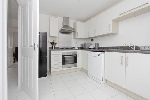 25 Arena Close, Andover, SP11 6YD