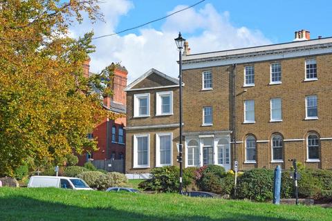 1 bedroom flat for sale, Montpelier Row, Blackheath