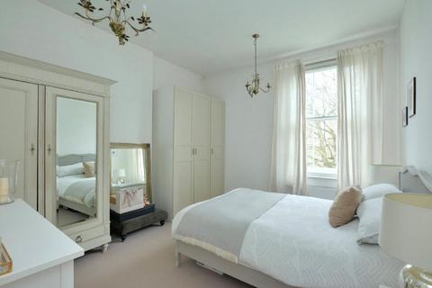 1 bedroom flat for sale, Montpelier Row, Blackheath