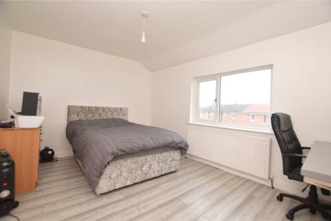 3 bedroom terraced house for sale, Northfield Avenue, Rothwell, Leeds, West Yorkshire