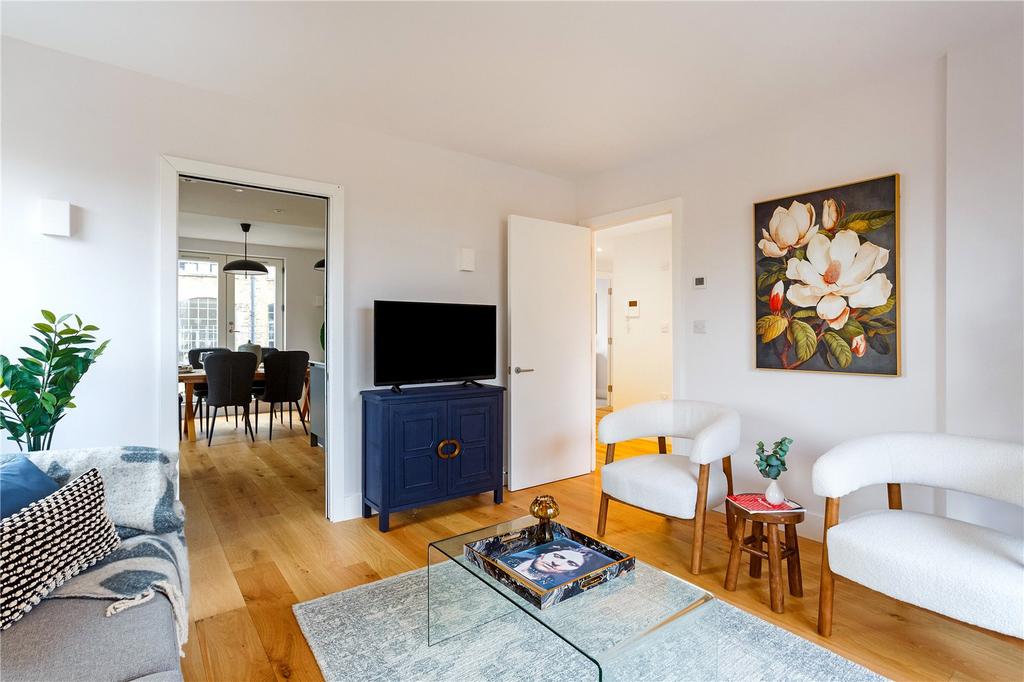 Reception/Kitchen
