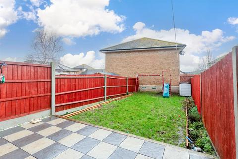 35 Ferguson Avenue, Gravesend, DA12 5LX