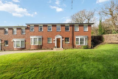 Flat 1, 98 Cottenham Park Road, London, SW20 0SZ