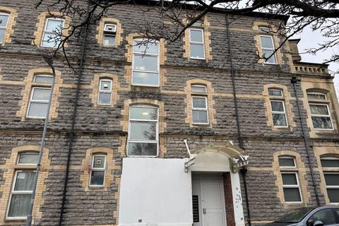 2 bedroom flat for sale, Hunter Street, Barry