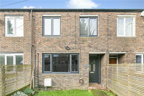 3 bedroom terraced house to rent, Dowdeswell Close, Putney, SW15