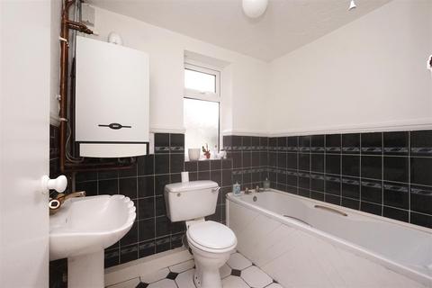 7 Sedgefield Road, Barrow-in-furness, LA13 0TN