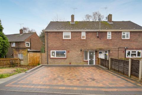 2 bedroom semi-detached house to rent, Bracken Bank, Ascot