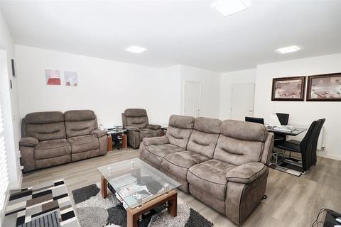 4 bedroom house for sale, Woodhill Rise, Borehamwood