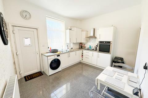109 Ashton Road, Hyde, SK14 4BE