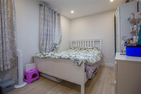 2 bedroom bungalow for sale, Gloucester Road, Horfield, Bristol, BS7