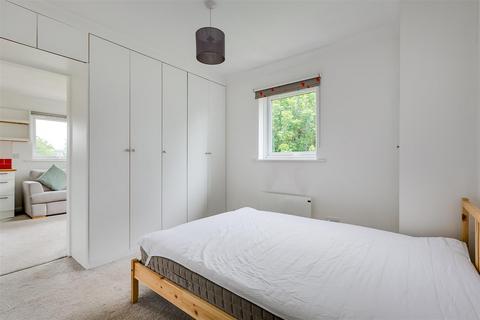 undefined, Chaseley Drive, London, W4