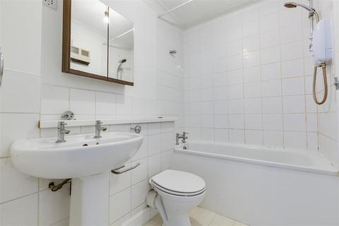 undefined, Chaseley Drive, London, W4