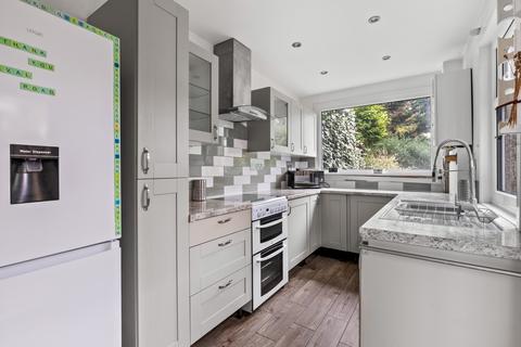 212 Oval Road, Croydon, CR0 6BP