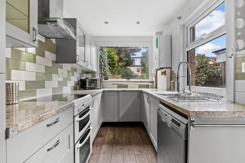 212 Oval Road, Croydon, CR0 6BP