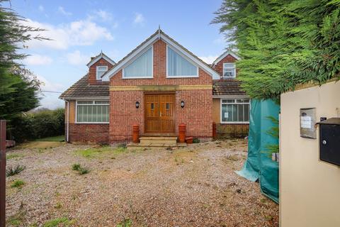 3 bedroom detached house for sale, Moor Lane, Westfield, TN35