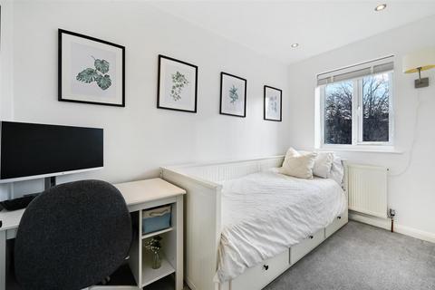 85 Denison Road, London, SW19 2DJ