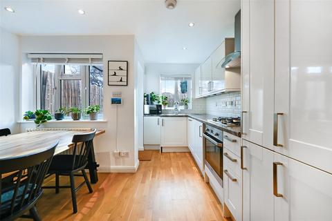 85 Denison Road, London, SW19 2DJ