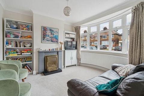 3 bedroom semi-detached house for sale, Beechwood Rise, North Watford