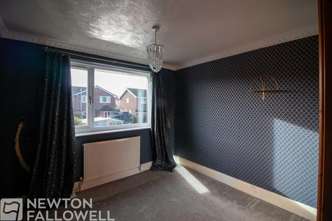 3 bedroom semi-detached house for sale, Kingsmead, Retford DN22