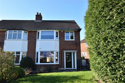 3 bedroom semi-detached house for sale, Queensthorpe Avenue, Leeds, West Yorkshire