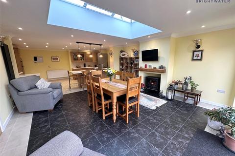 Hampton Drive, Ringwood, Hampshire, BH24