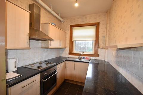 3 bedroom flat for sale, Whiteside, Bathgate EH48