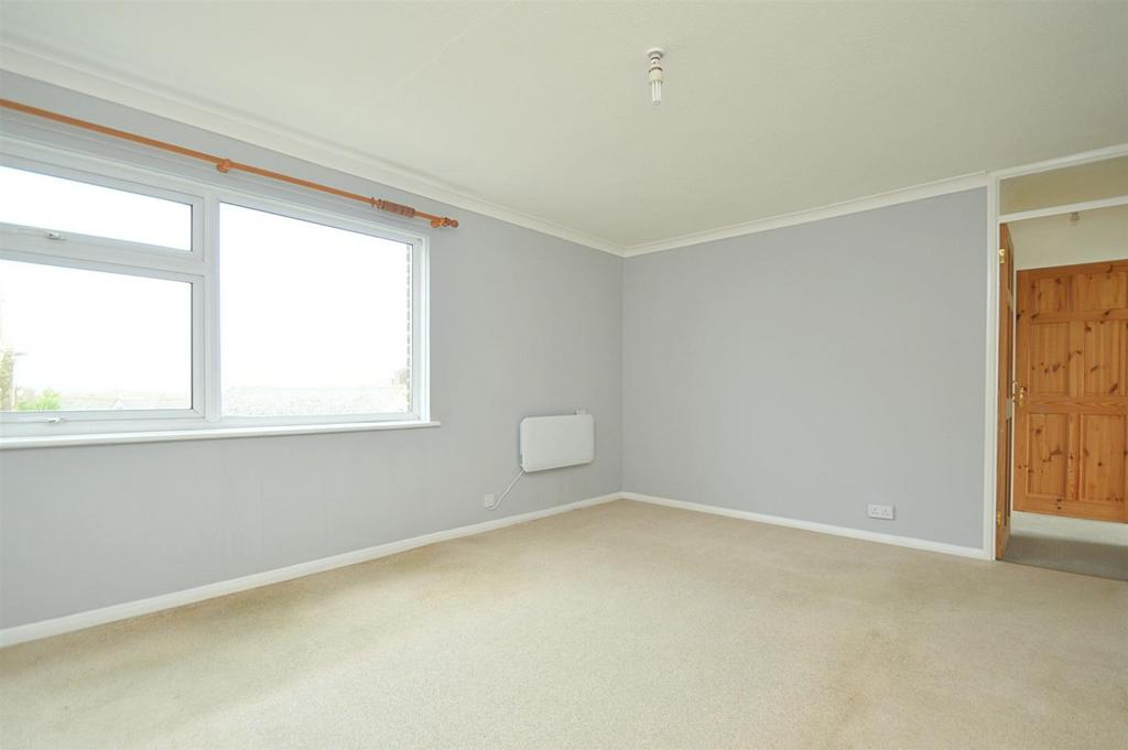 Resized Lounge2.jpg