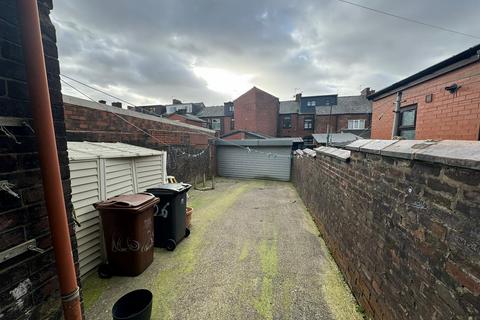 126 Brompton Street, Oldham, OL4 1AG