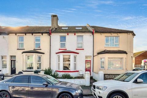 4 bedroom terraced house for sale, Beach Road, Eastbourne