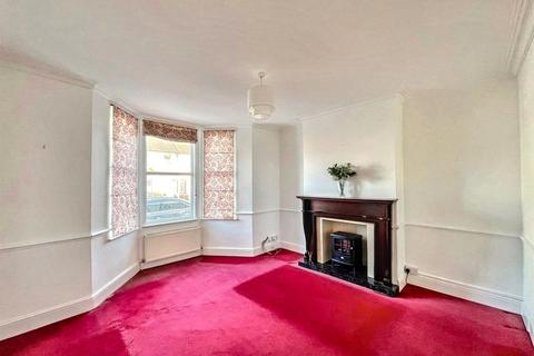 4 bedroom terraced house for sale, Beach Road, Eastbourne