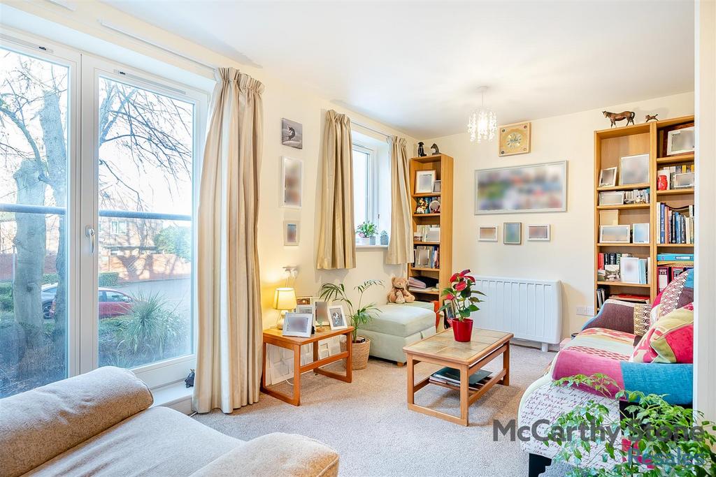 8632528-interior14.jpg