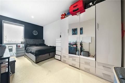 3 bedroom apartment for sale, Thunderer Walk, Royal Arsenal, Woolwich