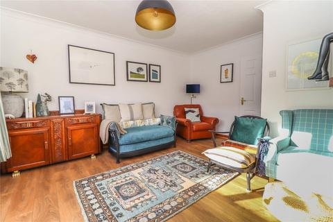 6 Aylwards Way, Nether Wallop, Stockbridge, SO20 8HB