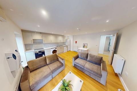 3 bedroom apartment to rent, Apartment 2, 124-132 North Sherwood Street, Nottingham, Nottinghamshire, NG1