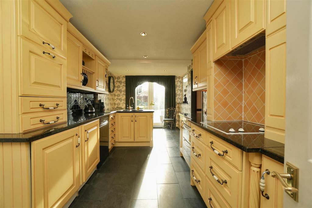 Breakfast Kitchen