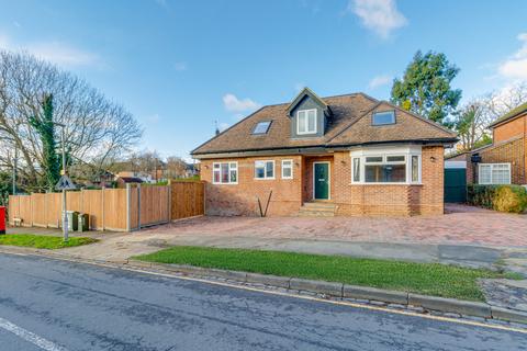 5 bedroom detached bungalow for sale, Craigweil Avenue, Radlett WD7