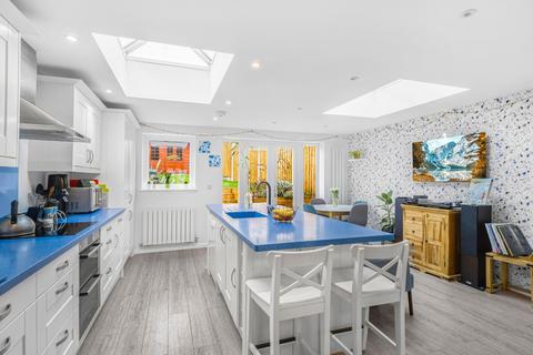4 East View Road, Sutton Coldfield, B72 1JD